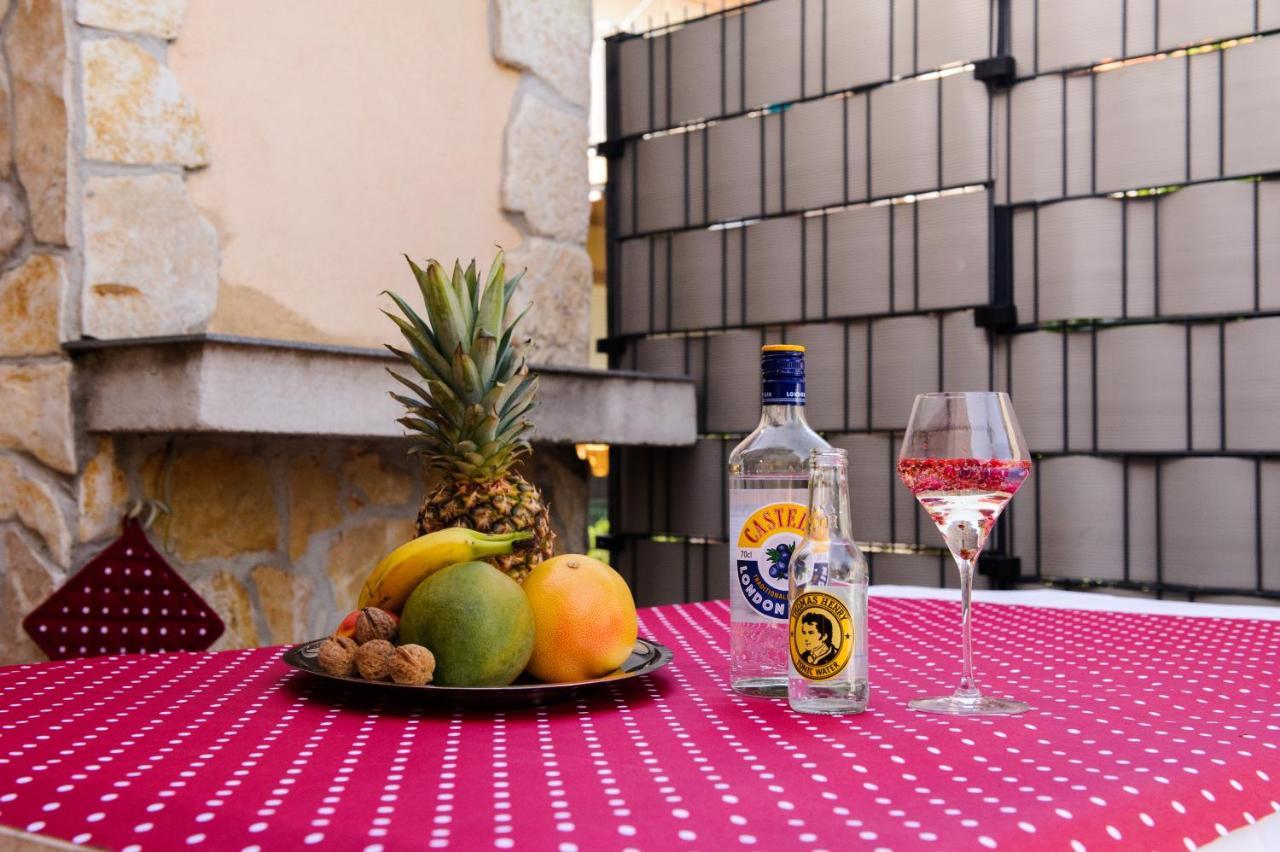 Apartman Sunny Vacay Kaštela Εξωτερικό φωτογραφία