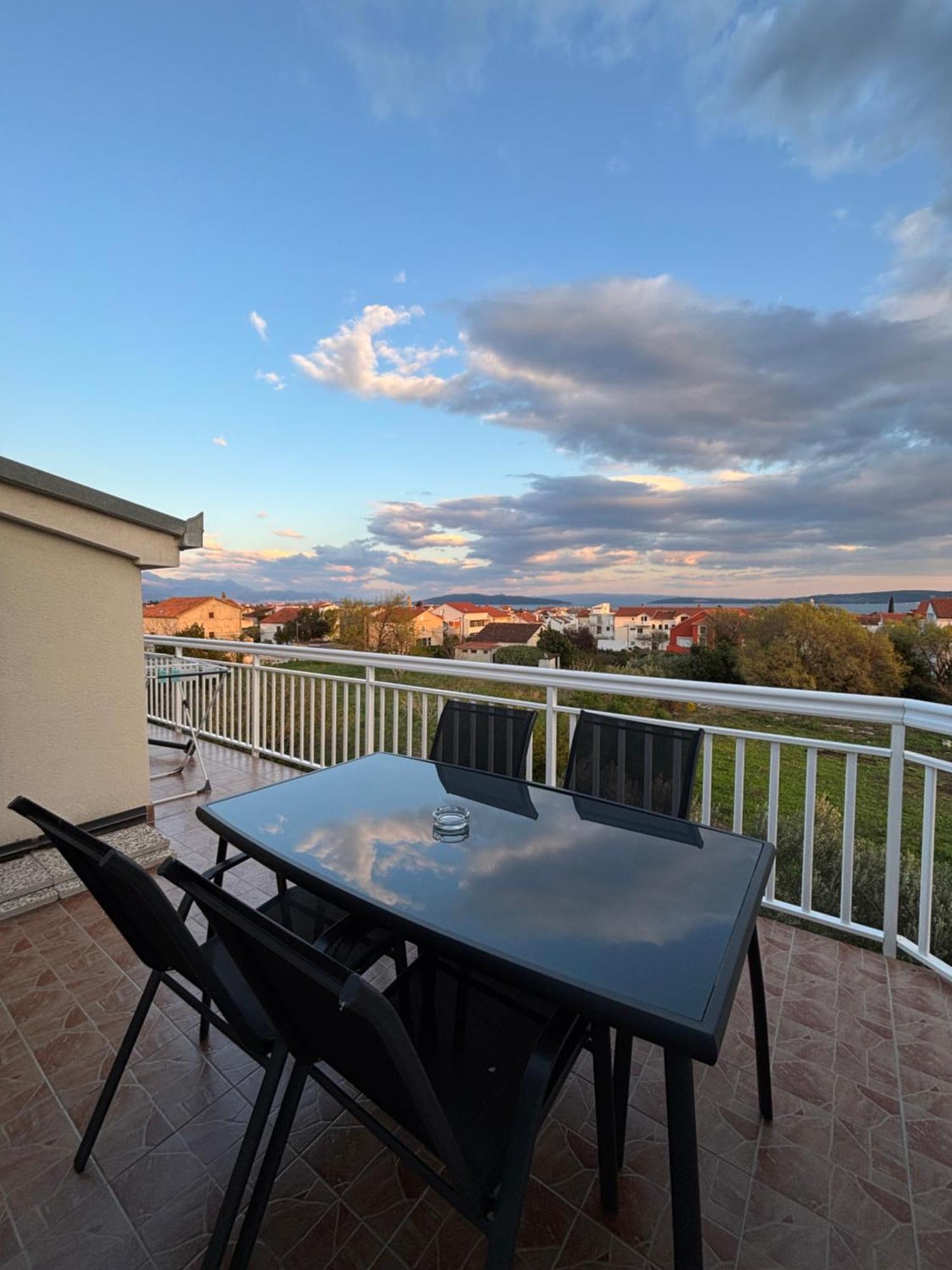Apartman Sunny Vacay Kaštela Εξωτερικό φωτογραφία